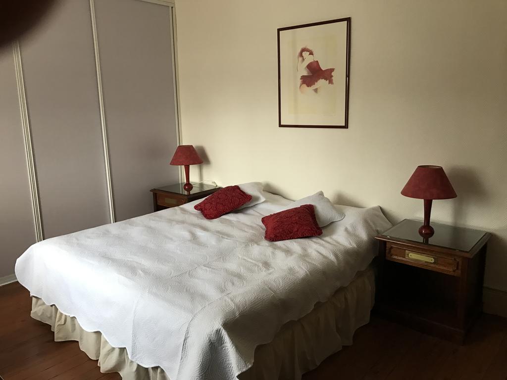 Maison D'Hotes Chateau De Lastours Espalais Екстер'єр фото