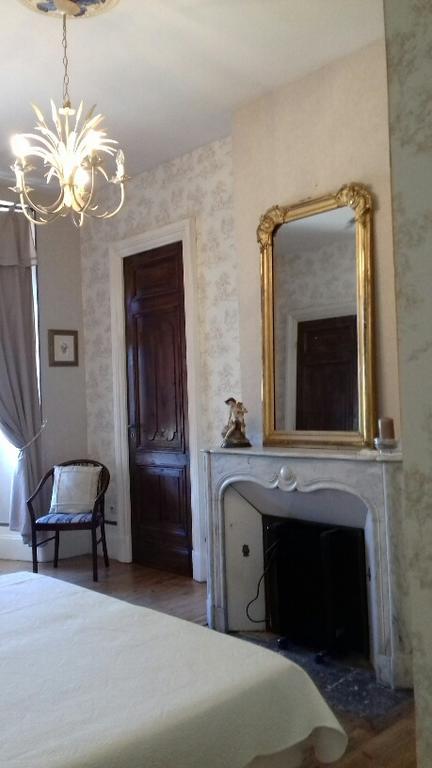 Maison D'Hotes Chateau De Lastours Espalais Екстер'єр фото